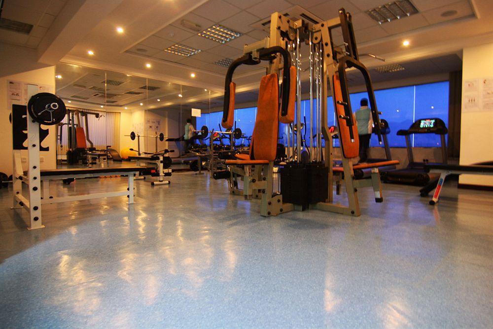 Al Maha Int Hotel Oman Маскат Екстериор снимка