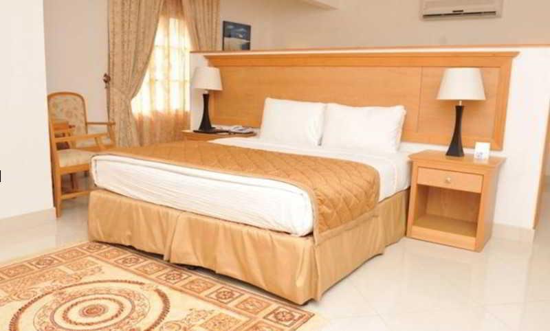 Al Maha Int Hotel Oman Маскат Екстериор снимка