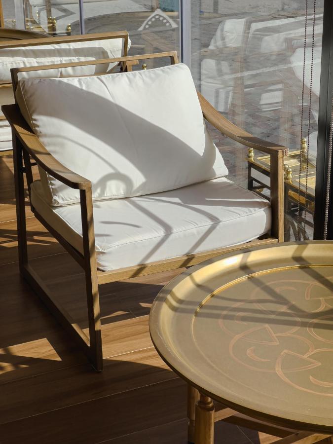 Al Maha Int Hotel Oman Маскат Екстериор снимка