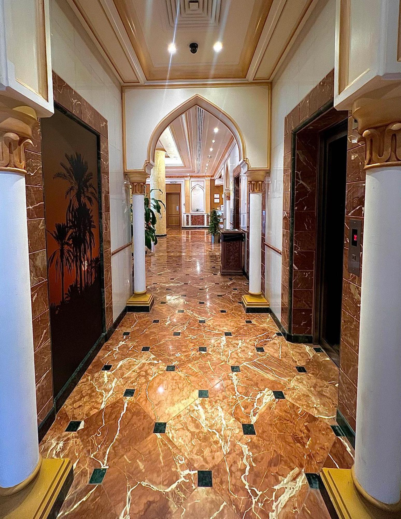 Al Maha Int Hotel Oman Маскат Екстериор снимка