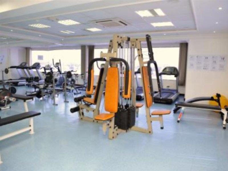 Al Maha Int Hotel Oman Маскат Екстериор снимка
