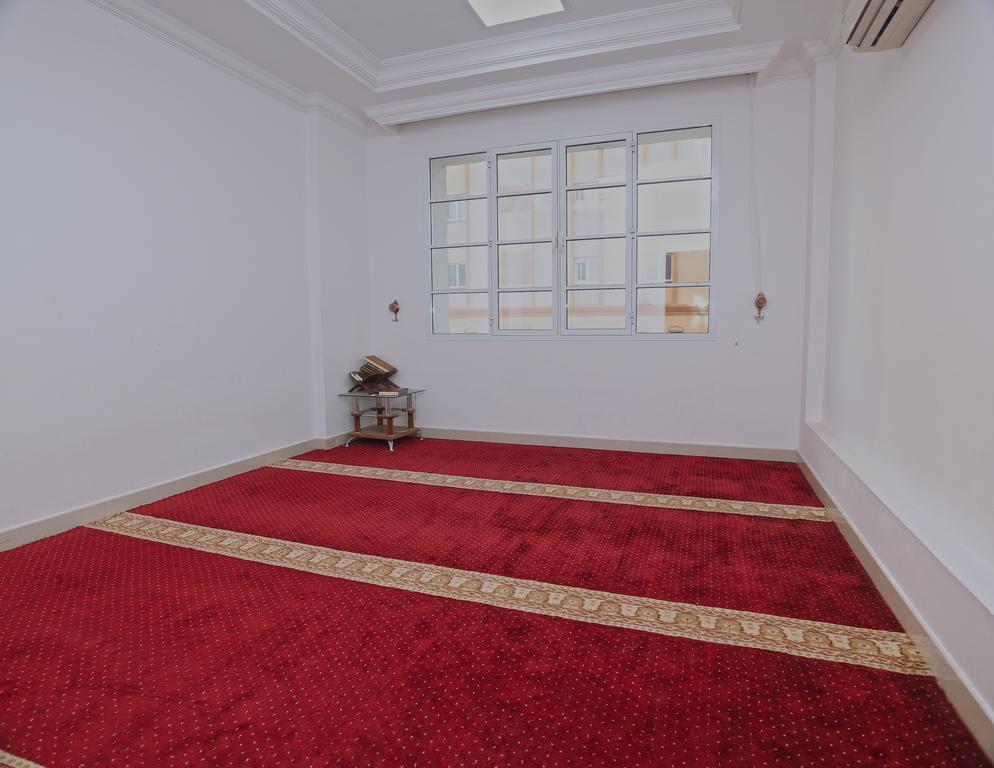 Al Maha Int Hotel Oman Маскат Екстериор снимка
