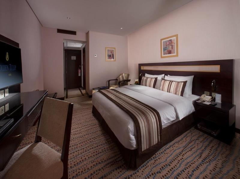 Al Maha Int Hotel Oman Маскат Екстериор снимка