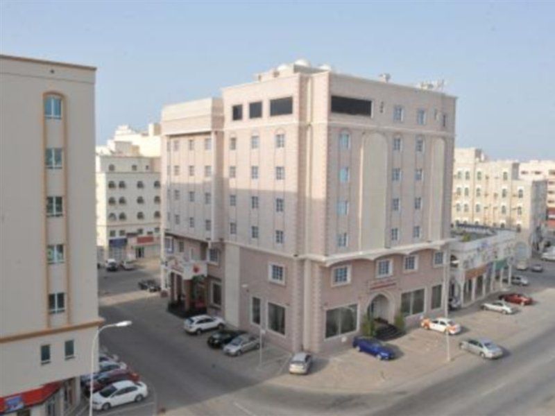 Al Maha Int Hotel Oman Маскат Екстериор снимка