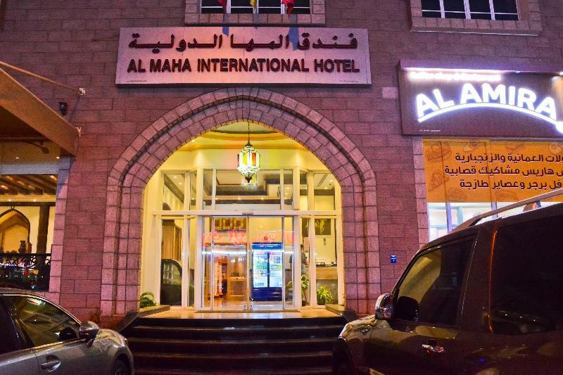 Al Maha Int Hotel Oman Маскат Екстериор снимка